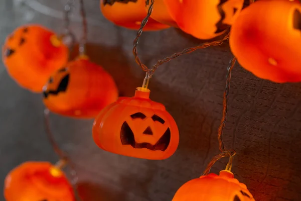 Lógó megvilágított elektromos halloween lámpa lánc — Stock Fotó