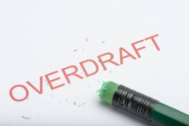 Word aşınmış kurşun kalem Silgisi ve talaşı ile ' Kredili Mevduat'