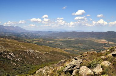Bir dağ manzara fotoğrafı görüntülendi Vadisi