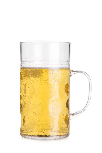 Recorte de caneca de cristal alto preenchido com espuma de cerveja removida — Fotografia de Stock