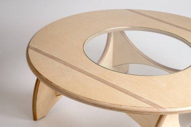 Çıplak ahşap tasarımcı yuvarlak masa açılı Üstten Görünüm