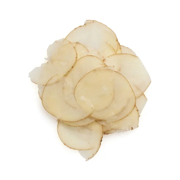 Batatas em fatias finas isoladas em um fundo branco — Fotografia de Stock
