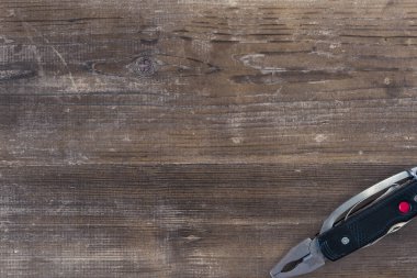 Kopya alanı ile ahşap yüzeyde çok aracı katlama cep