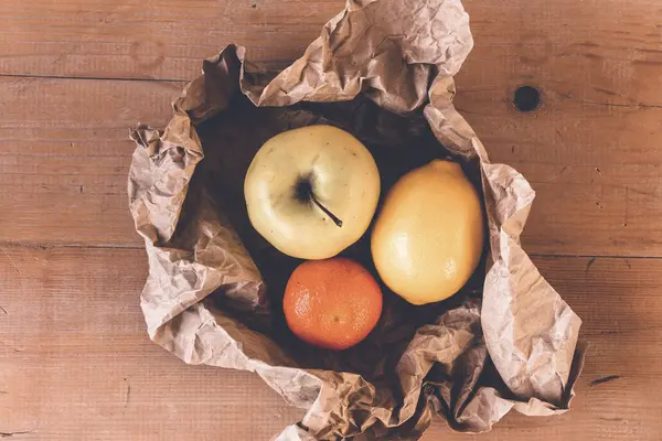 Pohled Hruška Citron Clementine Orange Hnědý Balicí Papír — Stock fotografie