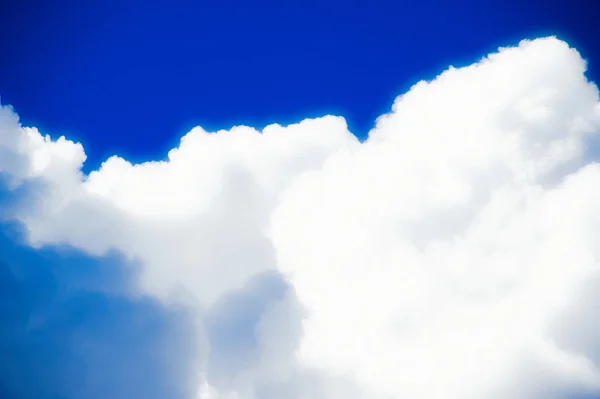 구름낀 봄 하늘 — 스톡 사진