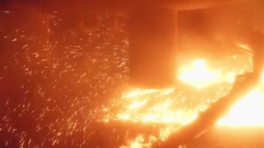 Ağır metalurji makineleri, metal çelik