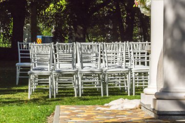 Törene güneşli güzel düğün süslemeleri