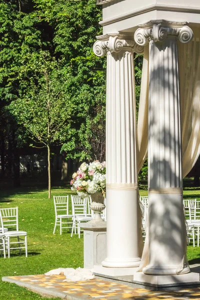 Törene güneşli güzel düğün süslemeleri