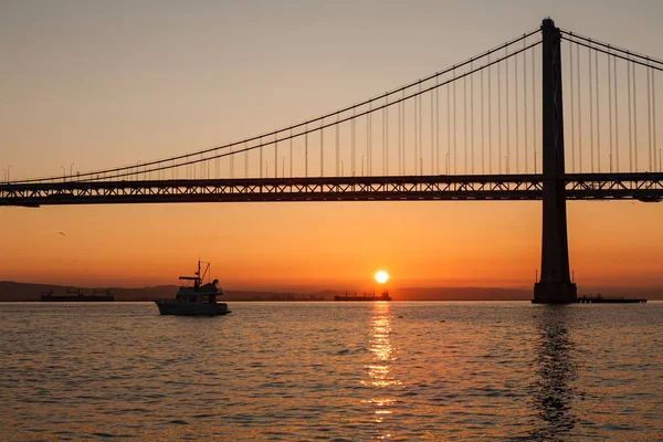 Oakland Bay Bridge during the sunrise, San Francisco, California — Stock Photo, Image