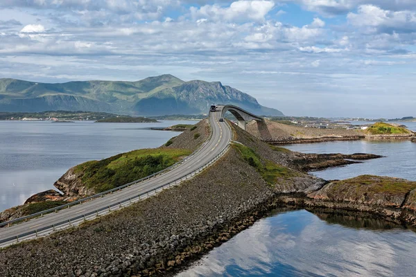 Атлантическая дорога в Hulvagen, Норвегия — стоковое фото