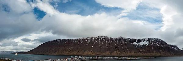 Vue panoramique à Isafjordur, Islande — Photo