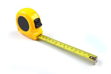 Sarı mezura beyaz arkaplanda izole edildi, 6in.