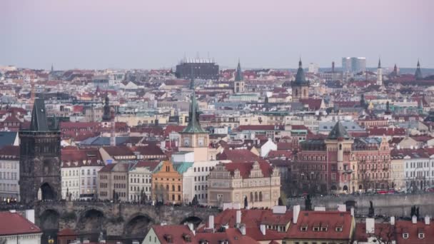 Plan Timelapse de la partie centrale de Prague avec une transition jour-nuit — Video