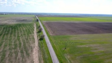 Hava atış bir otoyol ve pitoresk bazı alanlar uzanan bir yol