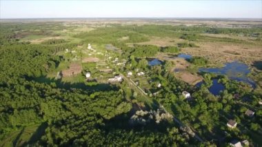 Güzel göller ve reedbeds bir sürü baston ve rush Ukrayna Hava atış