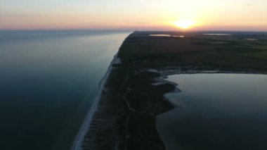 Üzerinde Adası, Karadeniz kıyısında muhteşem bir günbatımı hava atış