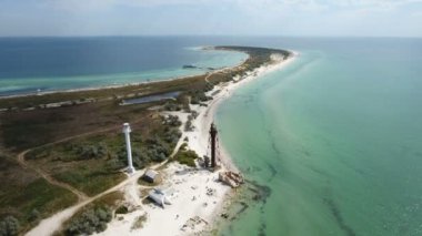 Karadeniz'de muhteşem sahil ve beyaz bir işaret yaz aylarında hava atış