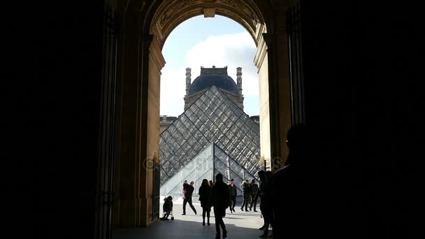 Париж Франция Ноября 2017 Осенью Сумерках Художественный Вид Лувра Художественными — стоковое видео