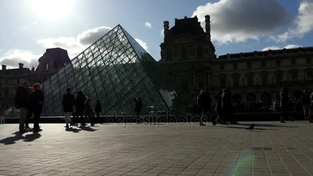 Paris Franciaország 2017 November Csodálatos Kilátás Nyílik Pyramide Louvre Ban — Stock videók
