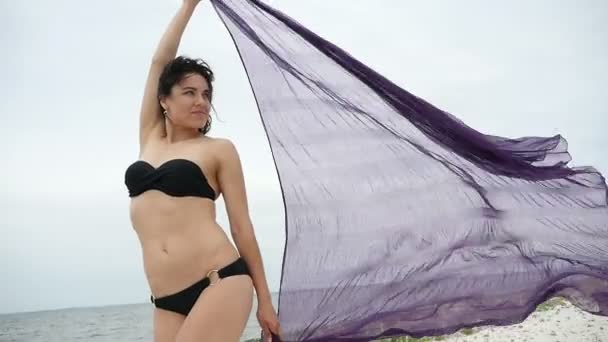 Beautiful Woman Black Bikini Keeps Her Hands Pareo Sail Slo — Stock Video