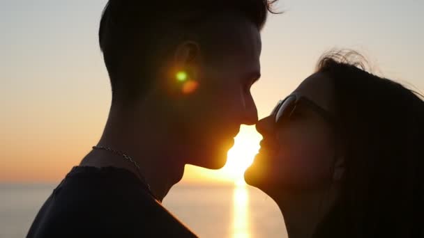 Eskimo Kiss Romantic Girl Her Happy Boy Black Sea Sunset — Stock Video