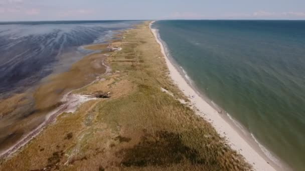 Αεροφωτογραφία Απευθείας Άμμου Που Φτύνει Στη Μαύρη Θάλασσα Ρηχή Μια — Αρχείο Βίντεο
