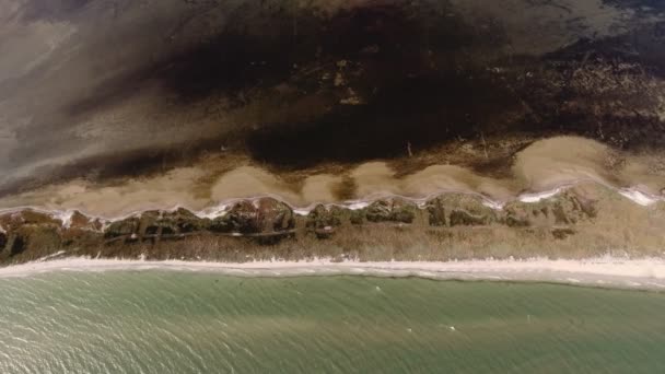 Luftaufnahme Einer Hügeligen Sandküste Schwarzen Meer Einem Sonnigen Tag Sommer — Stockvideo