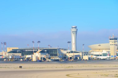 Tel Aviv, İsrail - Nisan, 2017: Yeni Ben Gurion Uluslararası Hava