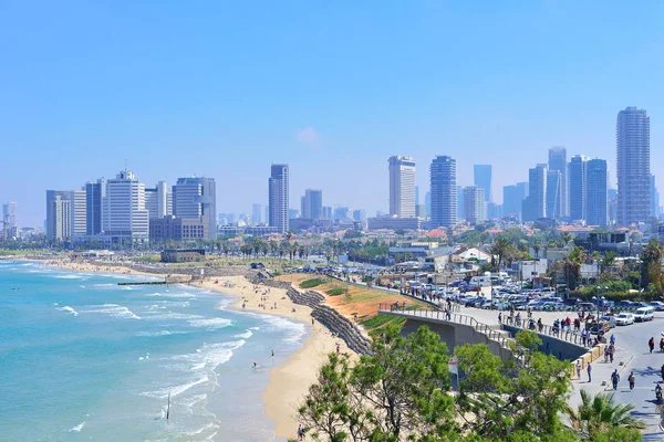 Tel Aviv, İsrail - Nisan, 2017: Görünüm şeridinin Tel AVI