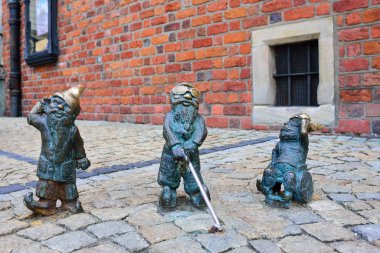 Wroclaw, Polonya - Haziran, 2017: Wroclaw, bir minyatür heykel bir g