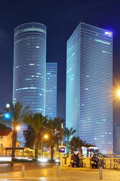 Tel Aviv, İsrail - Nisan, 2017: gece city, Azrieli Merkezi, Israe — Stok fotoğraf