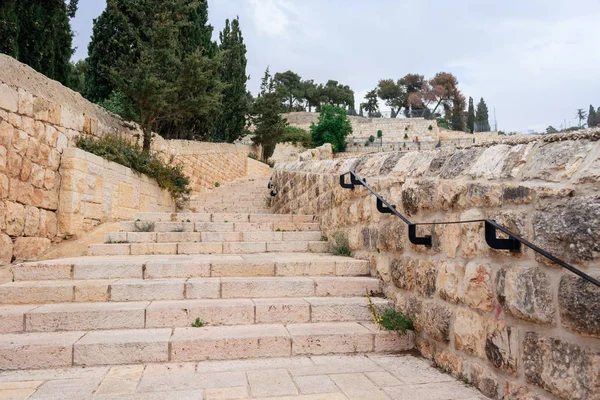 Mount of Olives, Silwan nekropol de dahil olmak üzere üzerinde Yahudi Mezarlığı Kudüs'te en eski mezarlıktır. — Stok fotoğraf