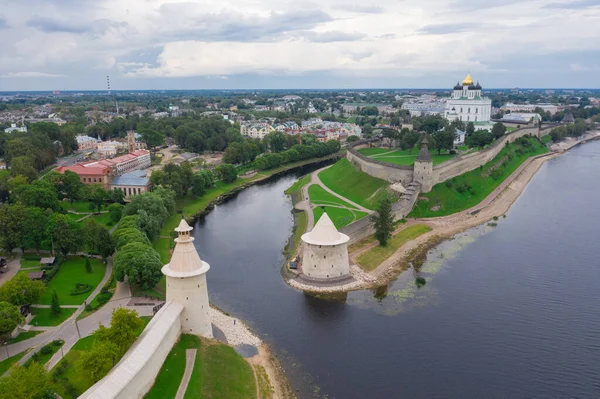 Vista Panorámica Aérea Del Kremlin Pskov Iglesia Catedral Trinidad Rusia — Foto de Stock