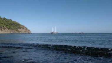 Turist adanın Akdeniz deniz Bay Infront yat