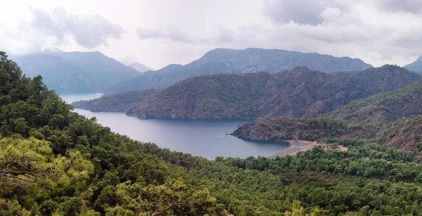 Türk Akdeniz, Türkiye, görüldü fr ıssız koyda