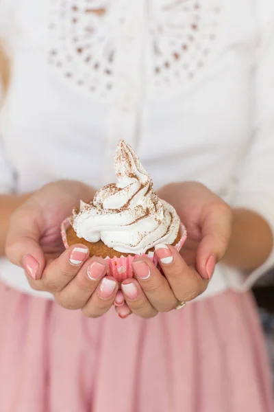 ev yapımı tiramisu cupcakes