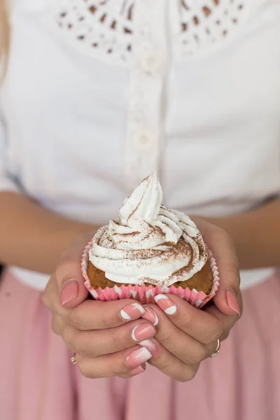 Tiramisu cupcakes homemade — Stock Photo, Image