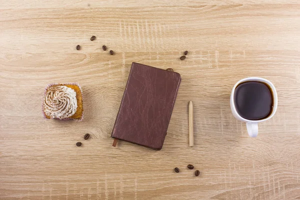 ev yapımı tiramisu cupcakes