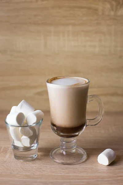 Cacao latte marshmallow — Stockfoto