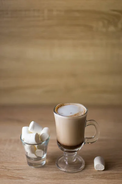 Cacao latte marshmallow — Stockfoto