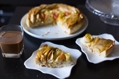 Elma ev yapımı kek 