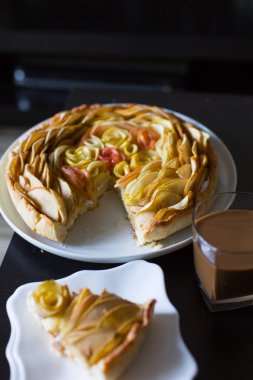 Elma ev yapımı kek 