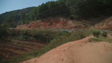 Dalat arka planda Vietnam Da Lat şehirde Yaylası dağların güzel görünümü kaydırma