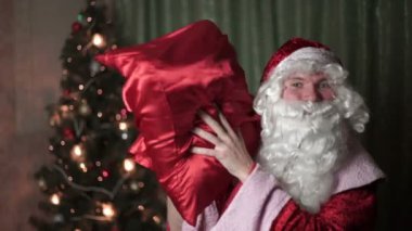 Noel Baba'nın portre portre hediyeler, yılbaşı, christmas kırmızı çantalı