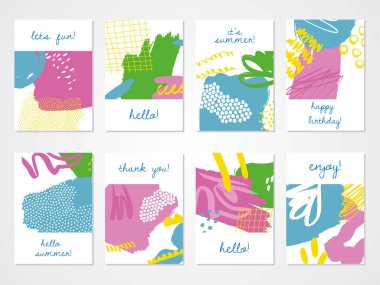 Soyut renkli kolaj özgeçmişi ayarlandı. Kart, broşür ve davetiye tasarımı için el çizimi şablonlar.