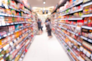 Süpermarket ve depolama raf bulanıklık sahnede.