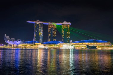 Singapur - 23 Ekim 2016: Aydınlatmak, Marina Bay kum
