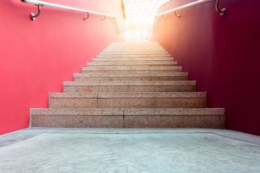 Paslanmaz çelik handrial, dış ile boş merdiven