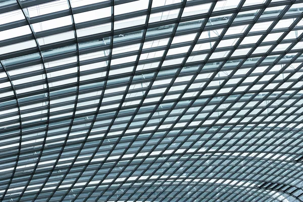 Estructura marco de techo de acero y vidrio templado —  Fotos de Stock