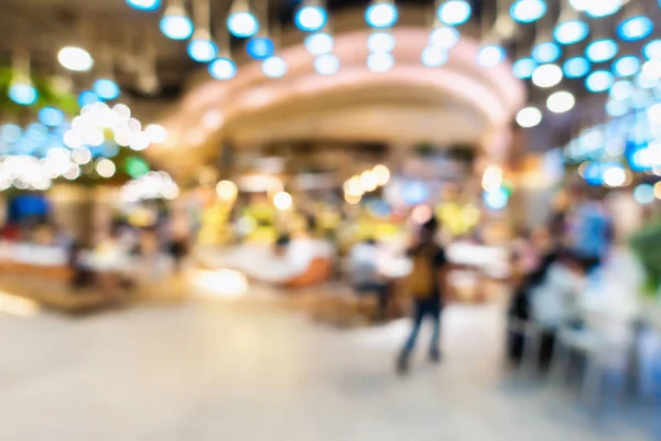 Abstract Blurred Food Court in Department Store, Desfocado Blur Table Dining in Shopping Mall. Motion Blur Modern Restaurant and Coffee Shop, Food and Beverage Concept . — Fotografia de Stock